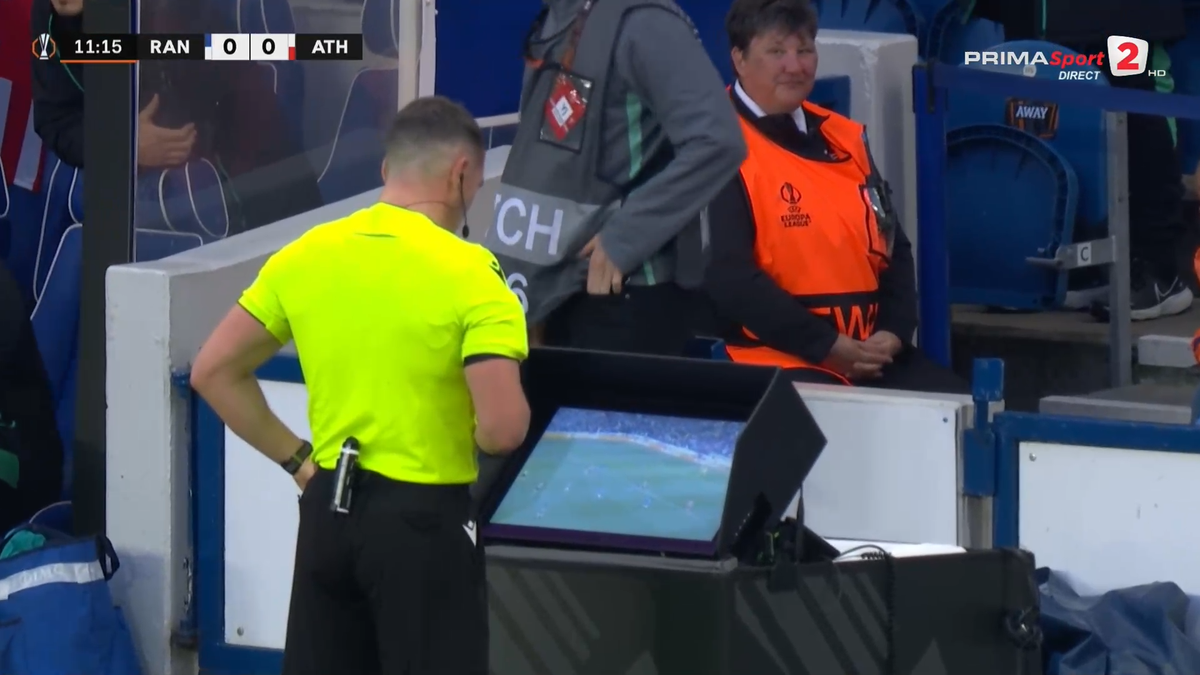 Faza la care Istvan Kovacs a dat cartonaș roșu în Rangers - Athletic Bilbao