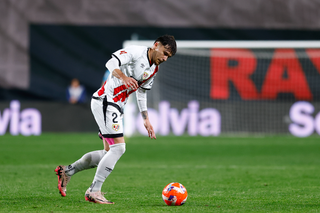 Cu Andrei Rațiu pe teren, Rayo Vallecano a reușit să evite rușinea cu o divizionară inferioară în Cupa Spaniei