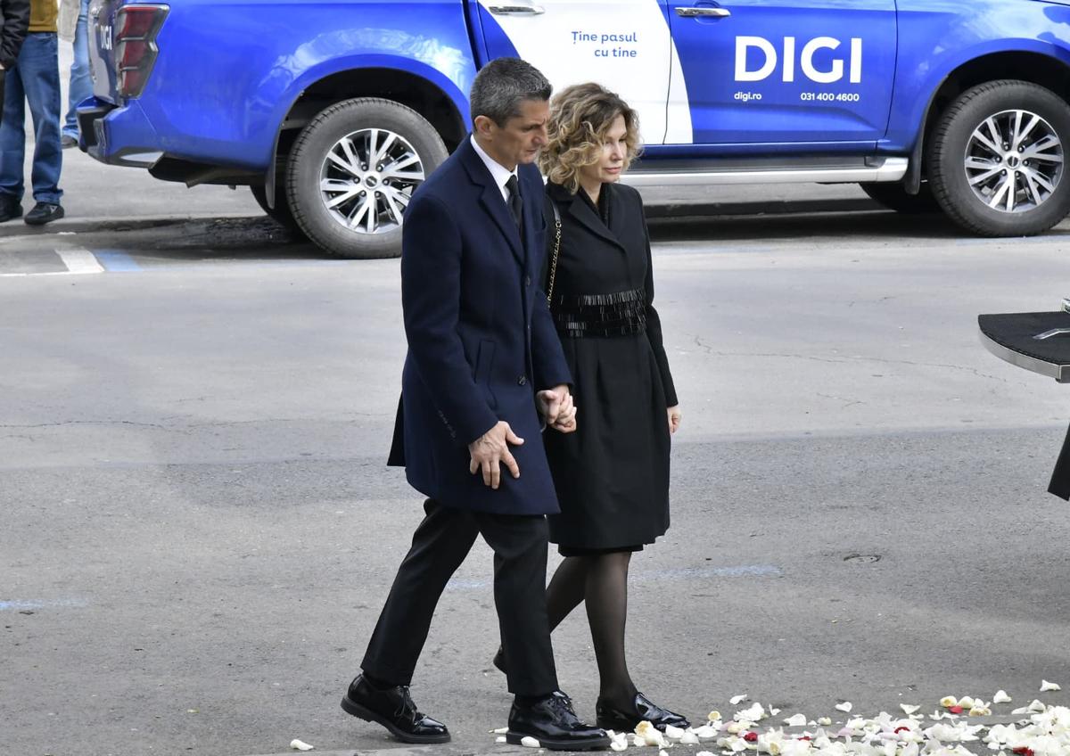 Postarea tulburătoare a lui Florin Răducioiu, în ziua înmormântării lui Mircea Lucescu: „Bună dimineața! Nu, Nu sunt pregătit...”