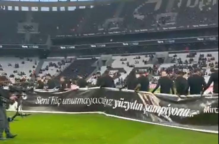 Beșiktaș, omagiu pentru Mircea Lucescu