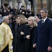 Răzvan Lucescu, Neli Lucescu, Ana-Maria Lucescu, Matei Lucescu la înmormântarea lui Mircea Lucescu // foto: Cristi Preda (GSP)