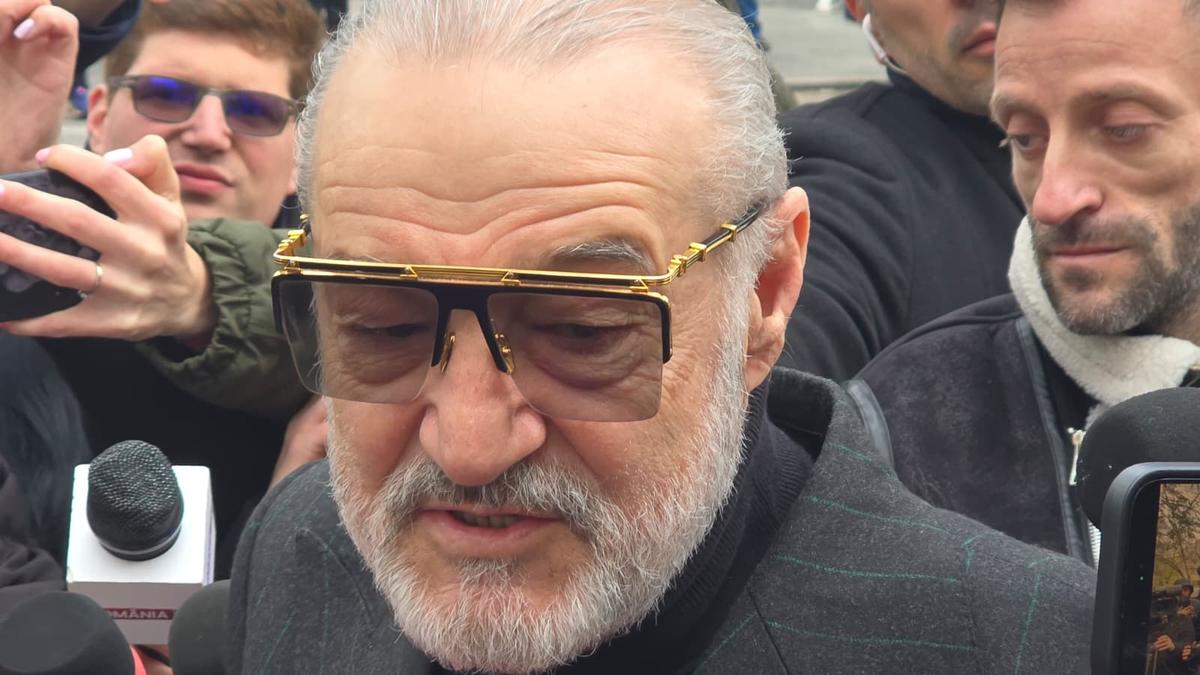 Gigi Becali, la înmormântarea lui Mircea Lucescu: „Am rămas mască, o să-i spun doar atât lui Răzvan”