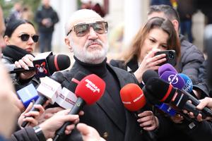 „Și-a arătat obrăznicia!” » Patronul FCSB îl atacă pe Tănase + „Am dat ordin pentru un străin”