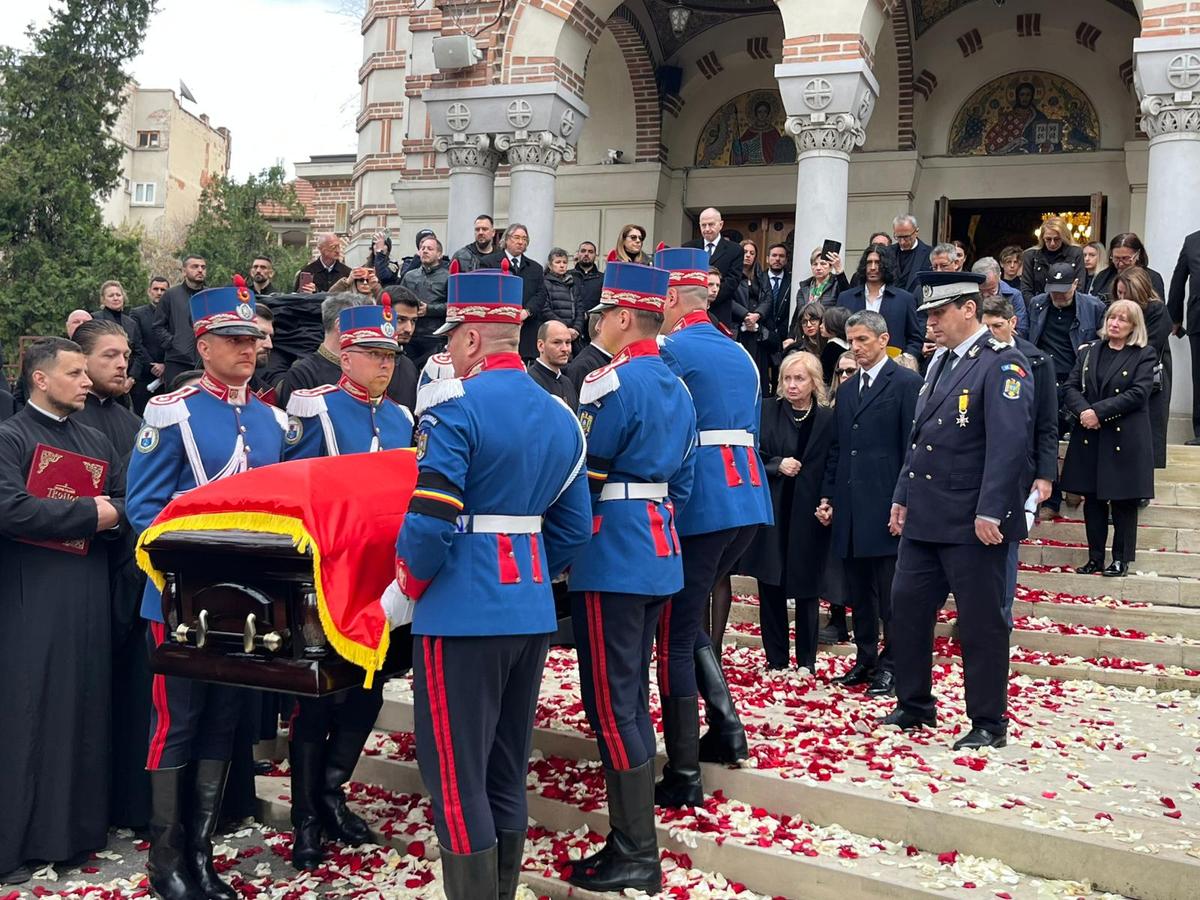 Mircea Lucescu - Cortegiu funerar + Slujbă biserică