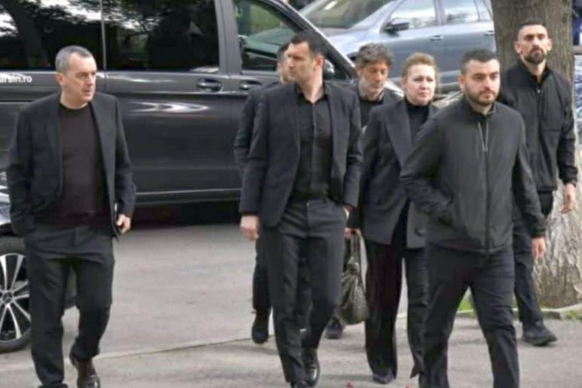 Nikos Savvidis, penultimul de la stânga la dreapta // FOTO: Gazzetta.gr