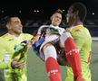 FOTO Imagini din viitorul fotbalului » Cum a arătat finala din primul campionat decis pe teren în pandemie: măști, dezinfectant și filtre de temperatură