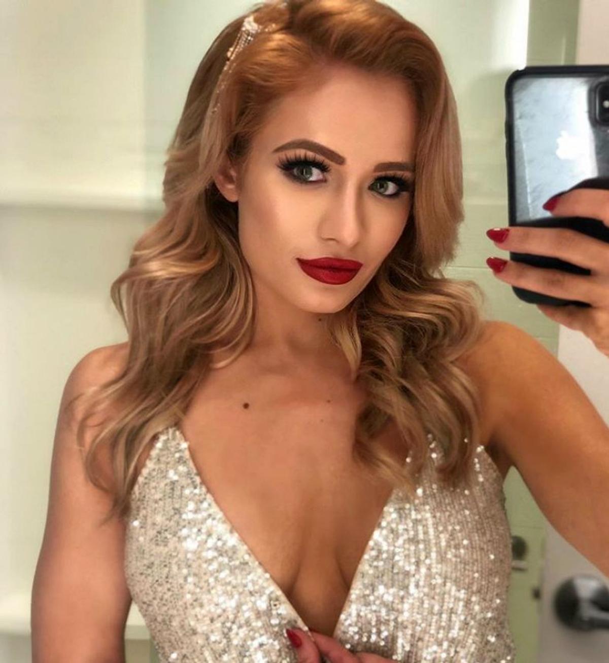 Din ring direct pe OnlyFans: „Eu sunt cadoul vostru” » Are origini românești