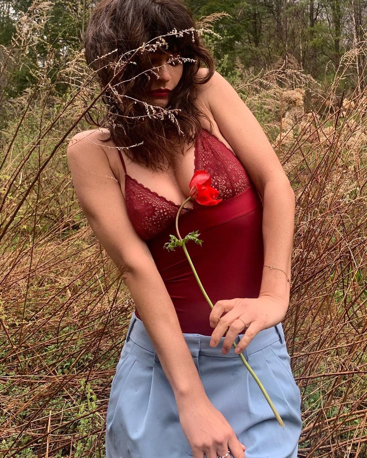 FOTO + VIDEO. La 51 de ani, fostul model Victoria's Secrets și-a șocat urmăritorii de pe instagram » Helena Christensen a sfidat zăpada din New York