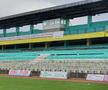 Lipsește doar sigla cu secera și ciocanul » Un stadion din România a ajuns într-o stare deplorabilă!
