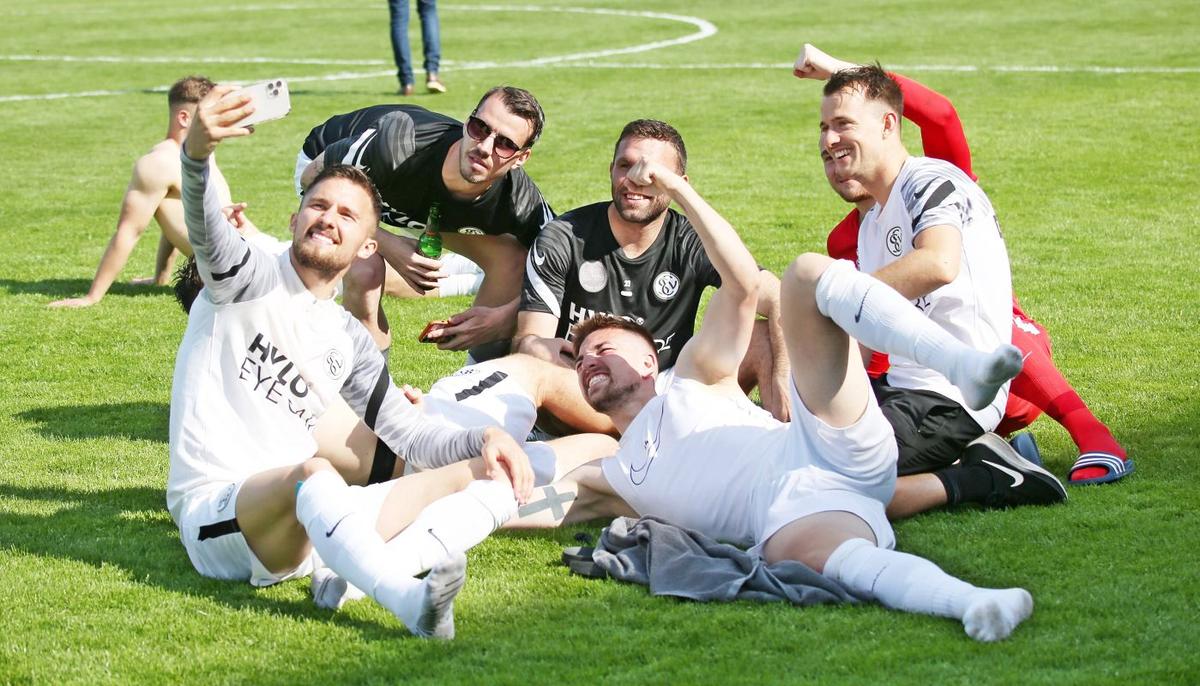 Blat în liga a patra din Germania: „De ce să mai atacăm?” » Contracandidatele fac scandal