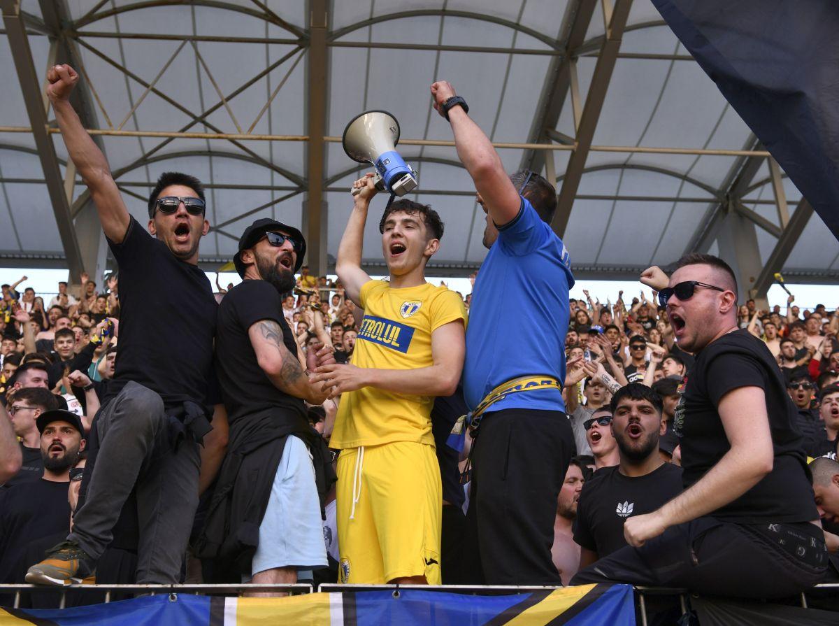 Ziua în care „lupii” s-au întors » 25 de imagini tari de la promovarea Petrolului + Moment „Luis Suarez” pe gazon
