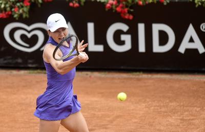 Organizatorii au anunțat orele de start pentru meciurile Halep - Collins și Ruse - Swiatek, din turul secund de la Roma