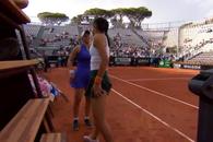 Emma Răducanu, abandon în setul secund al meciului cu Bianca Andreescu! Sportiva din Canada e în turul secund la Roma