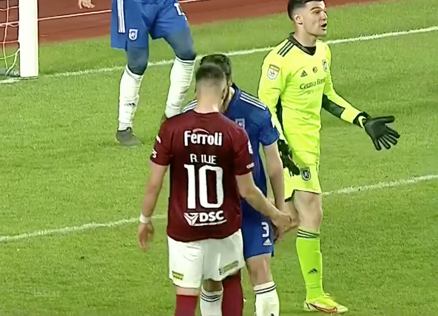 Ilie și Paramatti, cap în cap Sălbaticul și primitivul Săpunaru