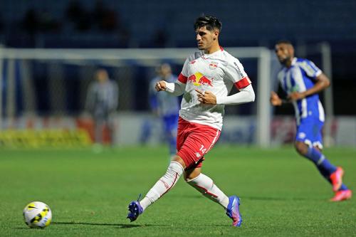 Kevin Lomonaco, de la Red Bull Bragantino, unul dintre jucătorii implicați în blaturi // Foto: Imago