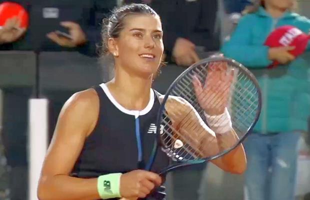 Sorana Cîrstea, victorie în 3 seturi la Roma » Va juca în turul doi împotriva coșmarului Simonei Halep