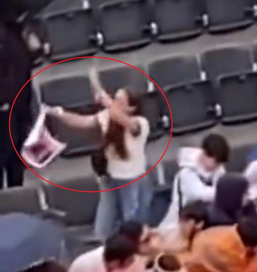 Momentul săptămânii la Roma » Ce făcea Rafael Nadal, în ploaie, la minute bune după ce meciul său s-a terminat: scena a devenit virală