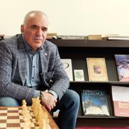 Garry Kasparov la Grand Hotel Bucharest, foto: Andrei Furnigă / Gazeta Sporturilor