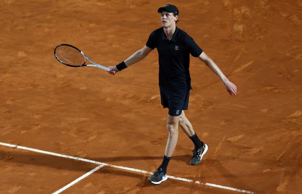 Așteptarea a luat sfârșit! Jannik Sinner a revenit pe teren, la Roma, după o suspendare de 3 luni