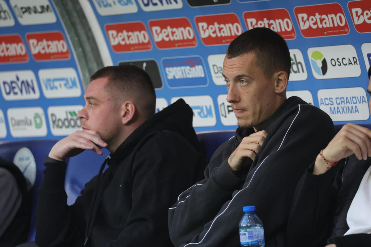 Universitatea Craiova - CFR Cluj // Luis Paradela, Alex Cicâldău și Alexandru Ișfan, înainte de partidă