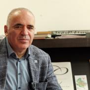 Garry Kasparov la Grand Hotel Bucharest, foto: Andrei Furnigă / Gazeta Sporturilor