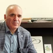 Garry Kasparov la Grand Hotel Bucharest, foto: Andrei Furnigă / Gazeta Sporturilor