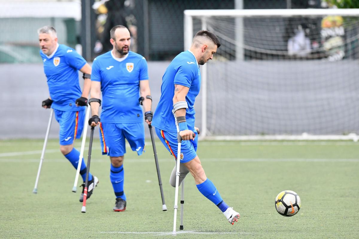 FCSB a înființat o nouă echipă pentru jucători cu membre amputate! GSP.RO a fost la primul antrenament: „FCSB e Steaua pentru noi!”