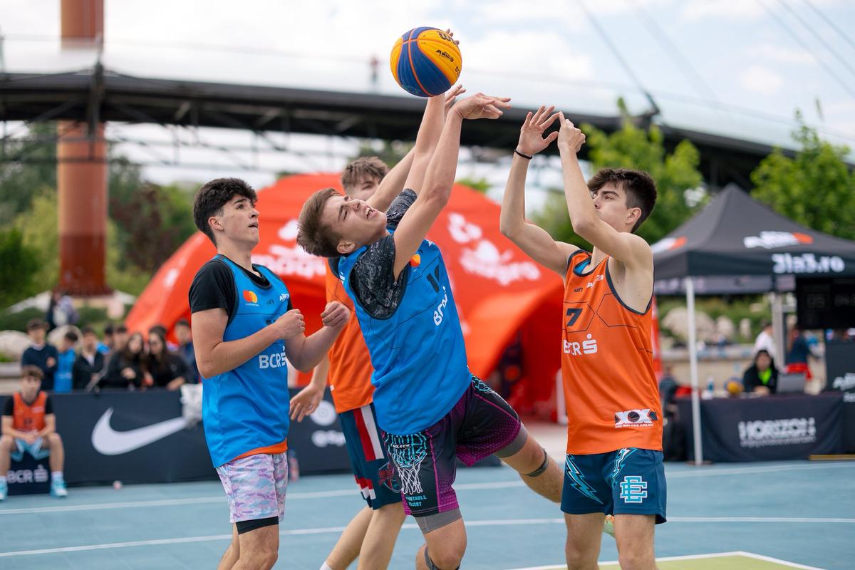 Cod roșu de baschet 3x3 » România găzduiește două turnee FIBA 3x3 cu echipe de top mondial
