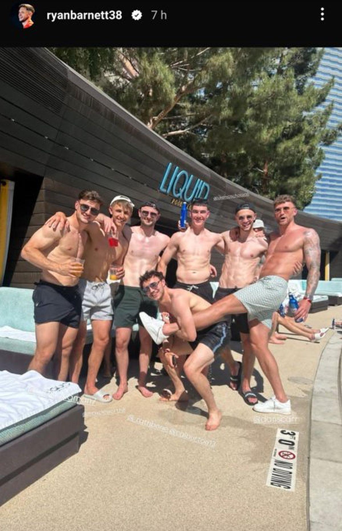 Au promovat și patronul le-a făcut cadou o escapadă în Las Vegas! Noapte de pomină