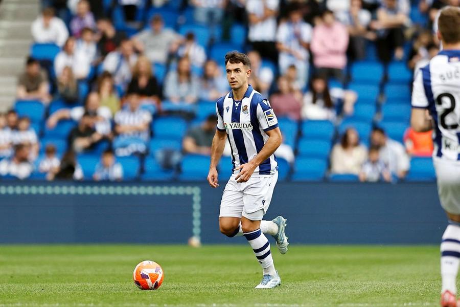 Martin Zubimendi pleacă de la Real Sociedad la Arsenal/ foto: Imago Images Prima lovitură încasată de Xabi Alonso la Real Madrid » Arsenal a activat clauza de 60 de milioane de euro