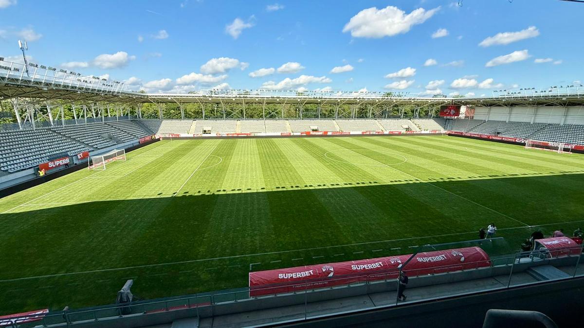 Dinamo - FC Argeș, imagini înaintea partidei de pe „Arcul de Triumf”