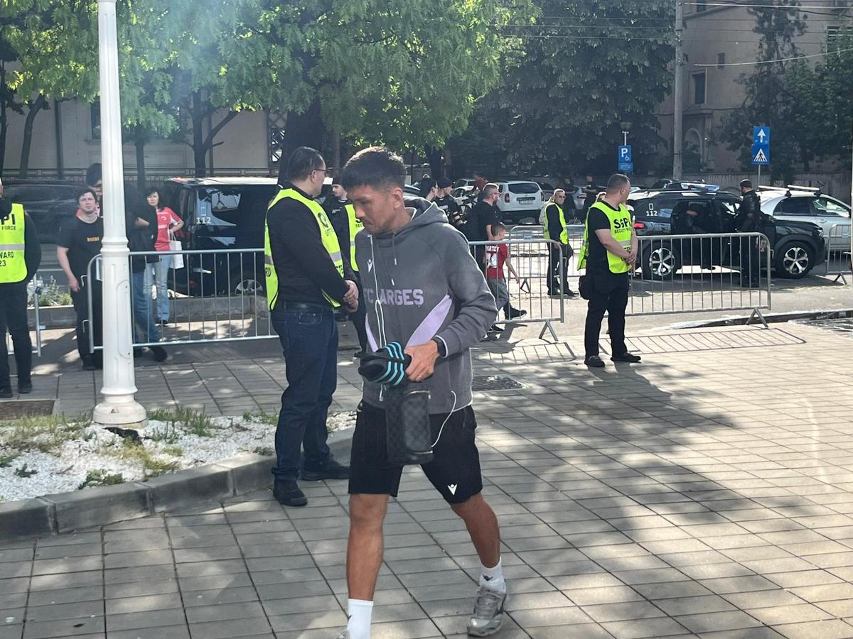 Dinamo - FC Argeș, imagini înaintea partidei de pe „Arcul de Triumf”