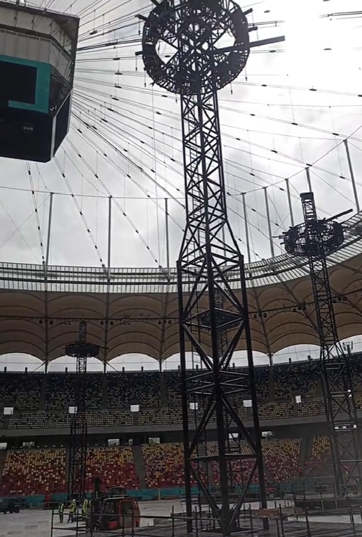 Cum arată Arena Națională înainte de concertul Metallica