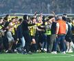 Răzvan Marin și AEK Atena au câștigat titlul în Grecia // FOTO: sportal.gr