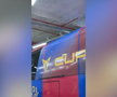 Scene incredibile: fanii Barcelonei au aruncat cu obiecte în autocarul... propriei echipe!