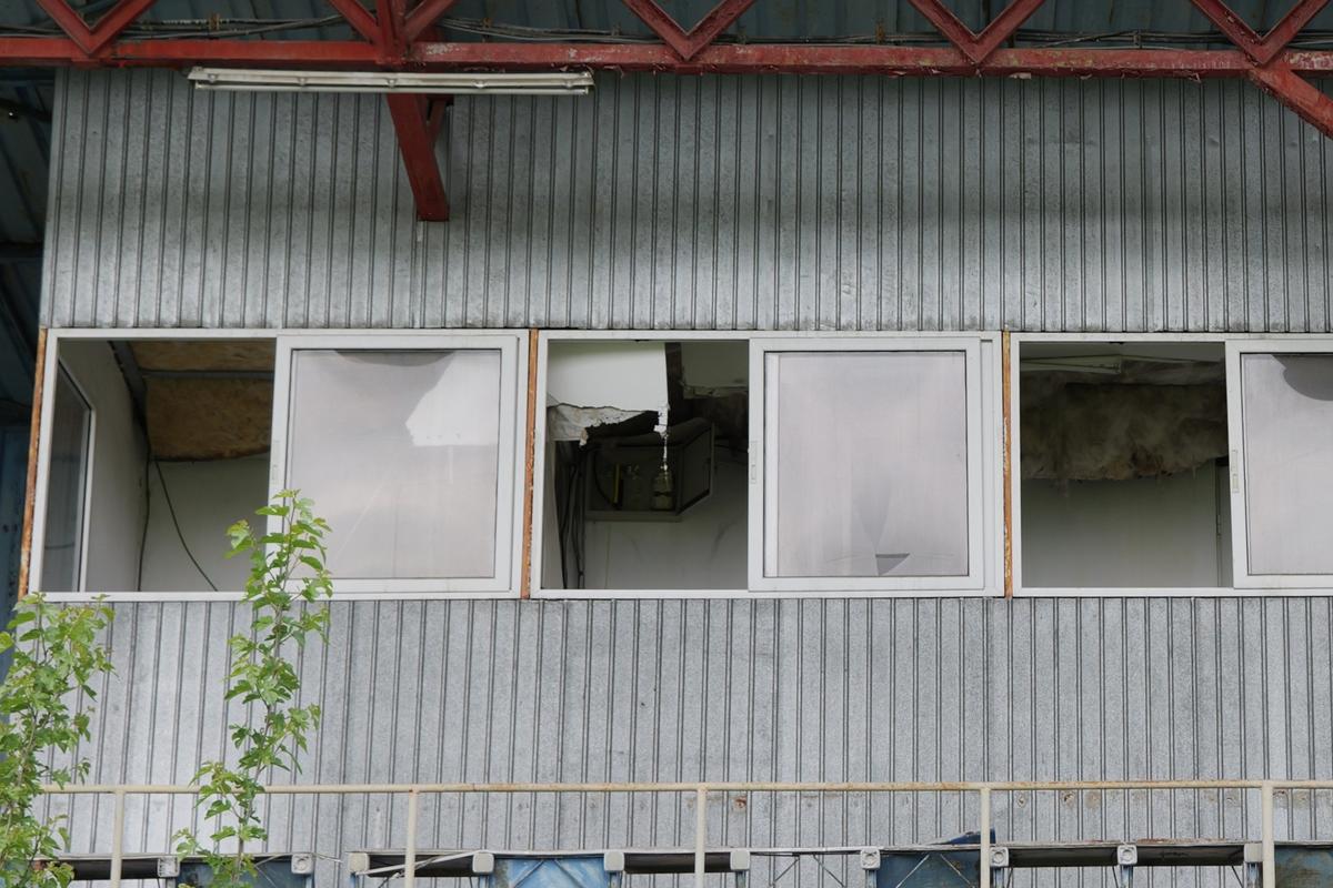 Stadionul-fantomă din România, înghițit de buruieni și rugină » Echipa națională a jucat aici de două ori