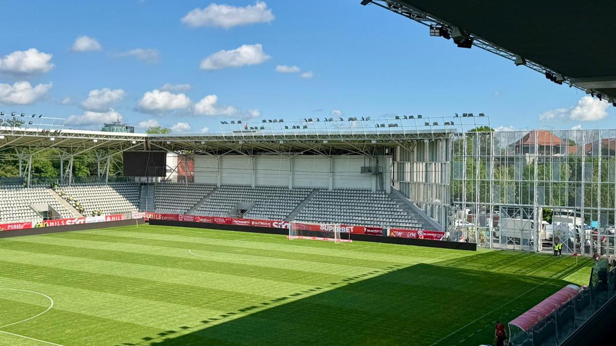Dinamo - FC Argeș, imagini înaintea partidei de pe „Arcul de Triumf”