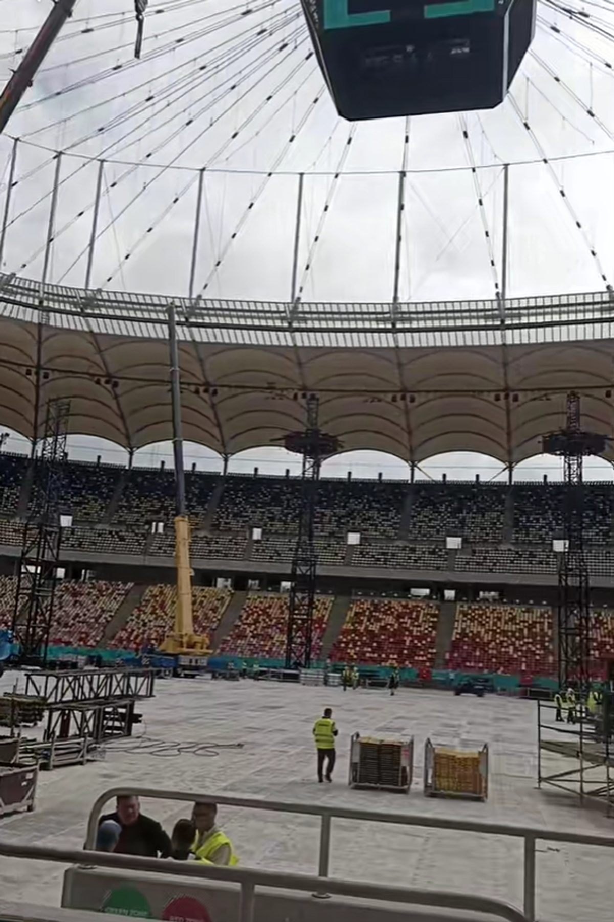 Cum arată Arena Națională înainte de concertul Metallica