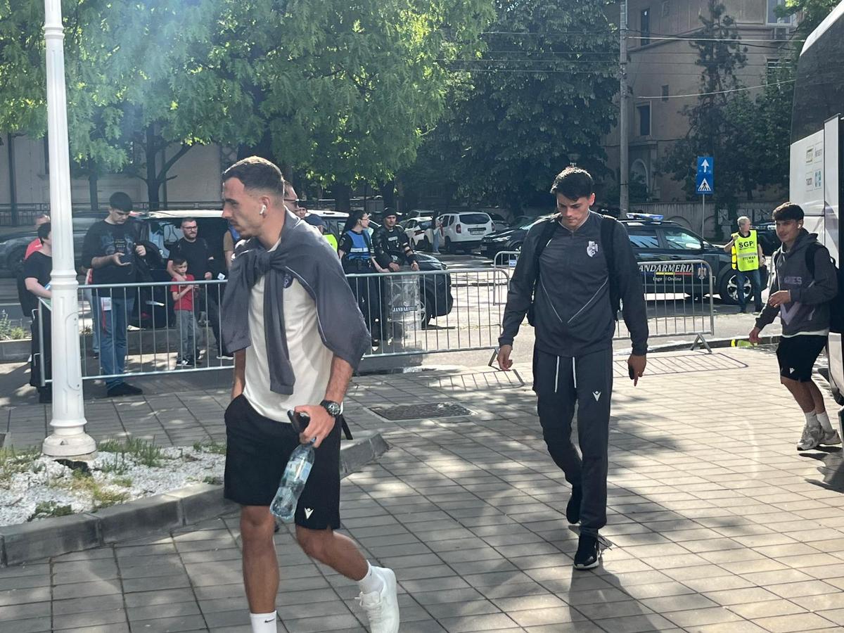 Dinamo - FC Argeș, imagini înaintea partidei de pe „Arcul de Triumf”
