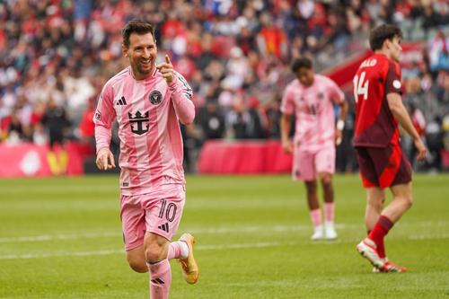 Lionel Messi celebrează golul înscris în Toronto FC - Inter Miami / Foto: Imago