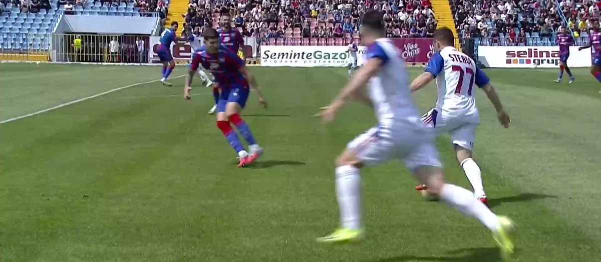 Gol magnific reușit de Adi Popa, Bihor - Steaua