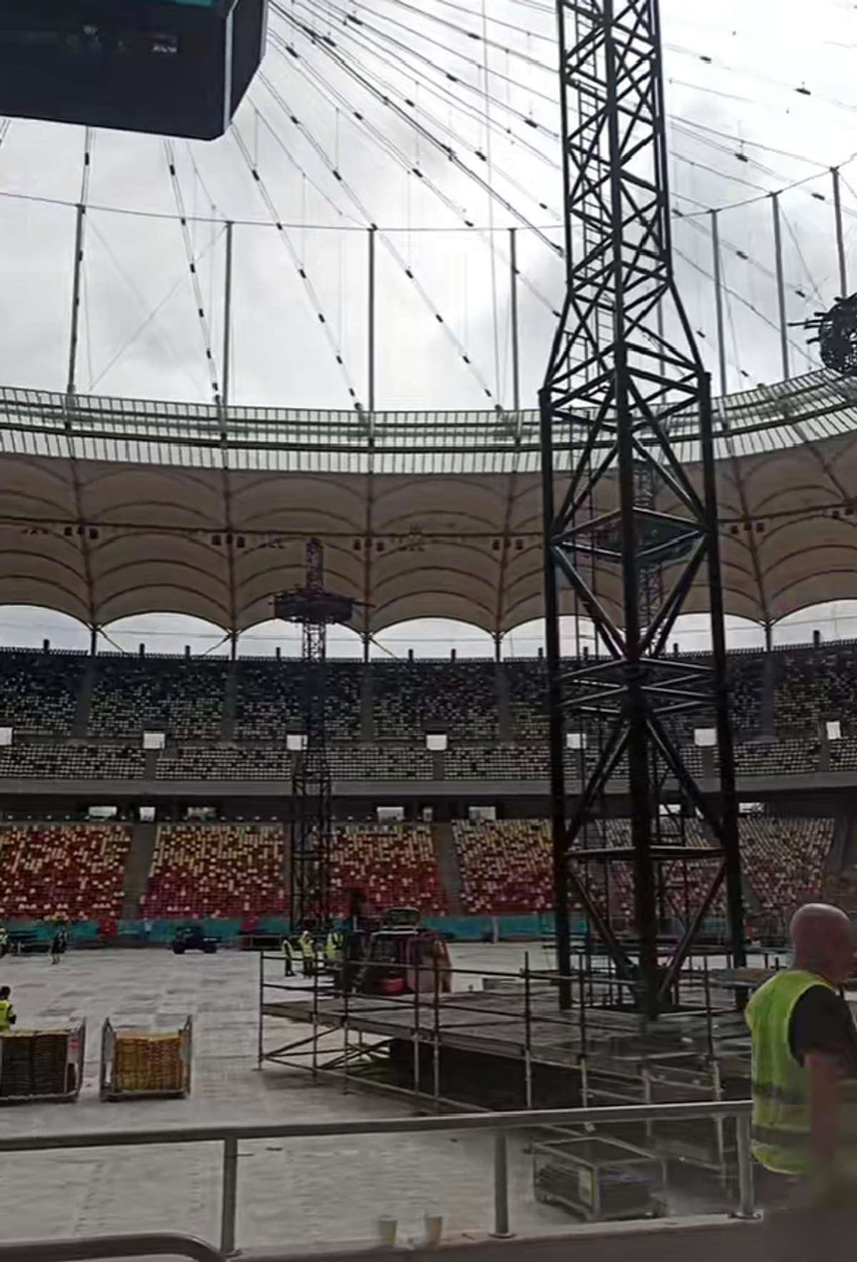 Cum arată Arena Națională înainte de concertul Metallica
