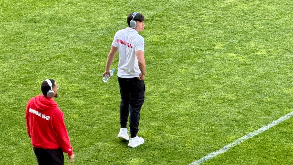 Dinamo - FC Argeș, imagini înaintea partidei de pe „Arcul de Triumf”