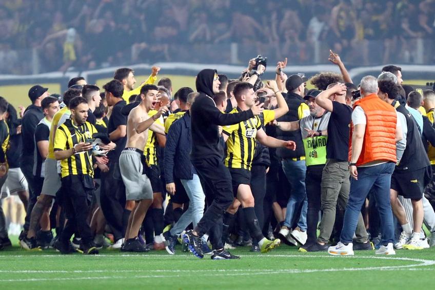 Răzvan Marin și AEK Atena au câștigat titlul în Grecia! // FOTO: sportal.gr