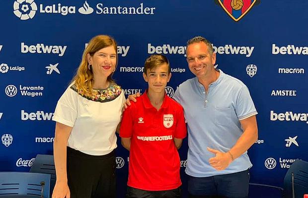 EXCLUSIV Ionuț Negoiță, ultima încercare s-o vândă pe Dinamo spaniolilor » Azi poate pica totul
