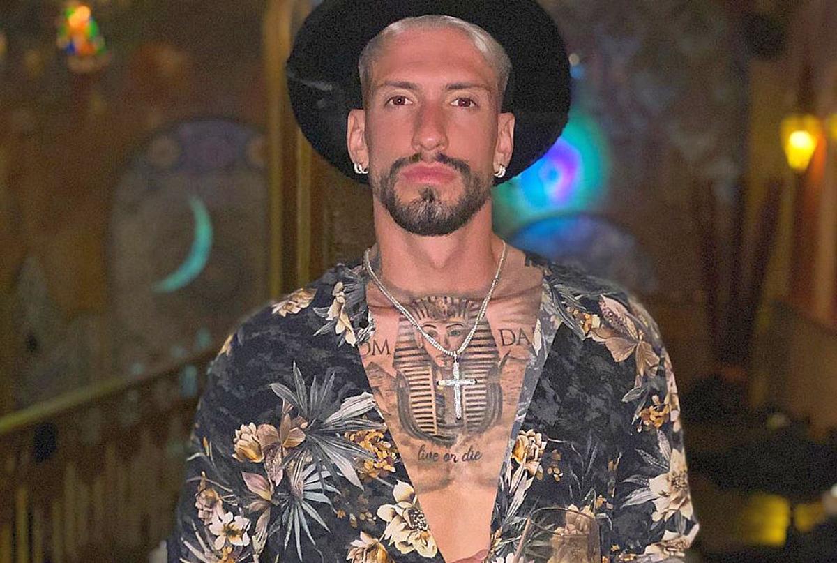 Scene șocante în Italia! Fotbalistul lui AC Milan amenințat cu pistolul la tâmplă în centrul orașului: „Ce se întâmplă?”