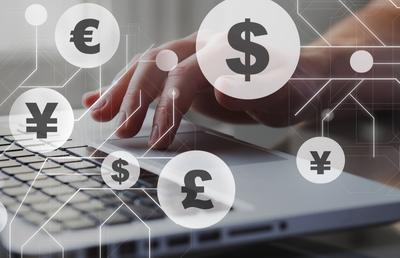 Vrei să începi să investești? Ce trebuie să știi despre platformele de tranzacționare