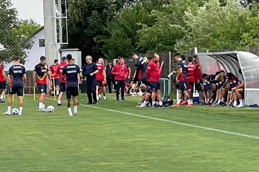 „Tricolorii” au efectuat antrenamentul oficial înaintea paetidei cu Finlanda din Liga Națiunilor. Pe teren a fost prezent și Mihai Stoichiță.