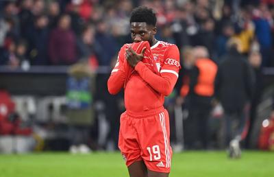 Motivul halucinant pentru care Barcelona l-a refuzat pe Alphonso Davies: „Mi-a frânt inima”