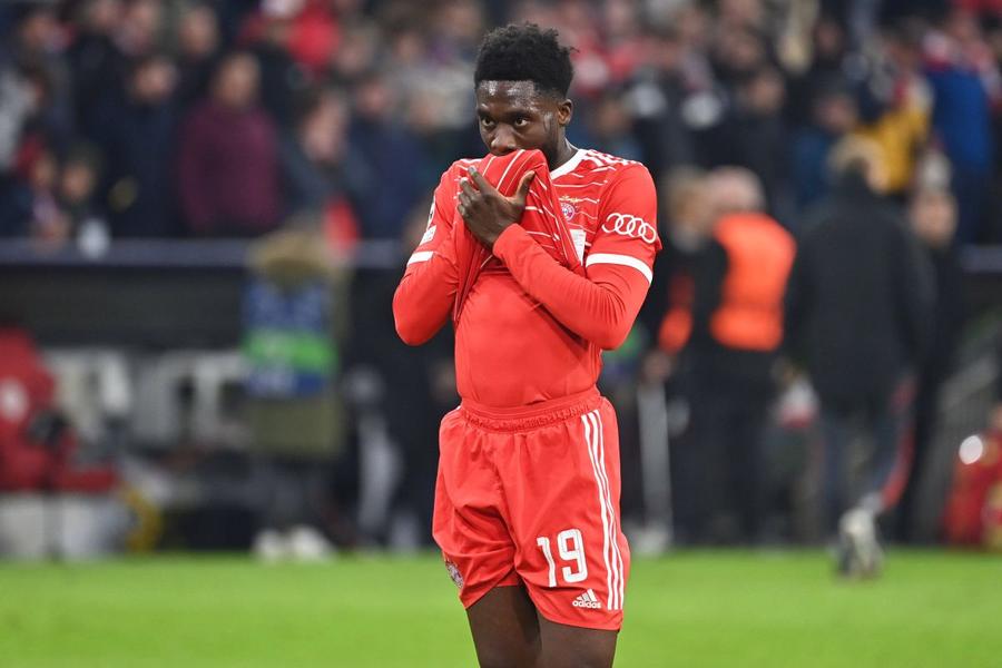 Alphonso Davies/ foto: Imago Images Starul lui Bayern s-a gândit la retragere după accidentarea gravă: „Uneori, corpul îți spune: «Nu mai vreau să continui»”